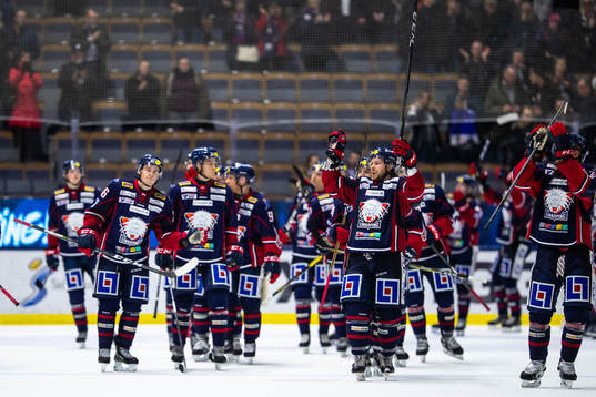 Linköpings spelare jublar