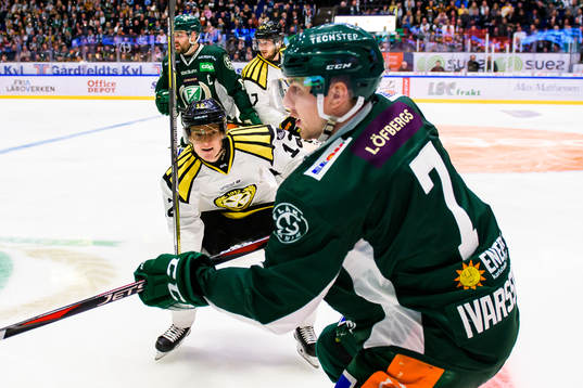 Brynäs Samuel Asklöf och Färjestads Johan Ivarsson