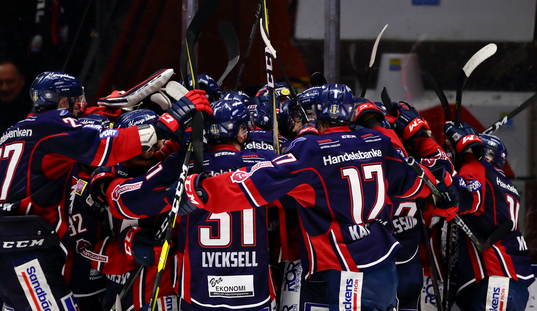 Linköpings spelare jublar