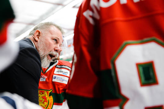 Moras tränare Mats Lusth