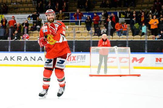 Moras Andrew Rowe jublar