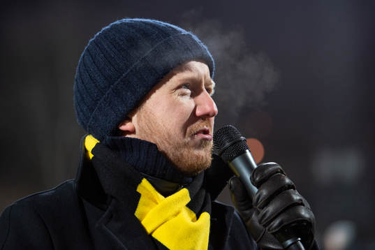 AIK Fotbolls ordförande Eric Ljunggren håller tal
