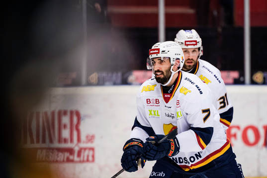 Djurgårdens Jason Garrison jublar