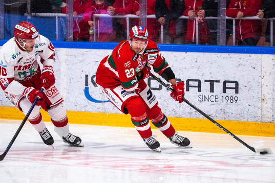 Timrås Johan Persson och Moras Tomas Skogs