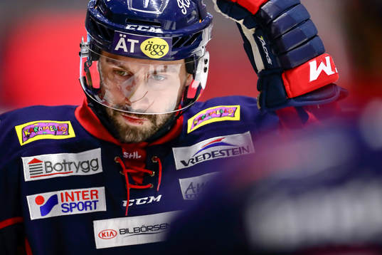 Linköpings Daniel Olsson-Trkulja före ishockeymatchen i