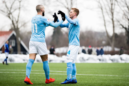 Malmö FFs Guillermo Molins och Anders Christiansen jublar efter 0-2