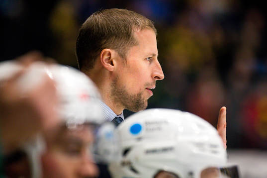 Rögles tränare Cam Abbott