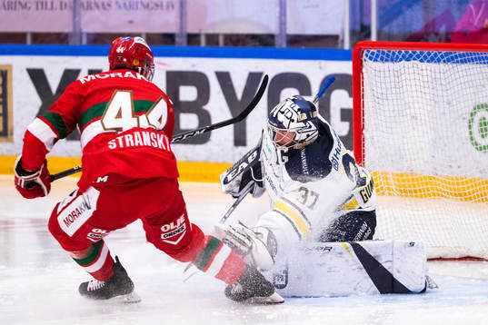 s målvakt Jonas Gunnarsson