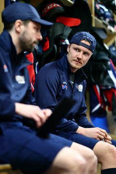 Linköpings Daniel Olsson-Trkulja (oskarp) och Nick