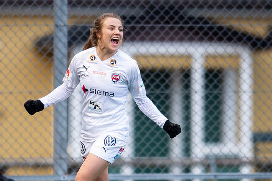 Rosengårds Fiona Brown jublar