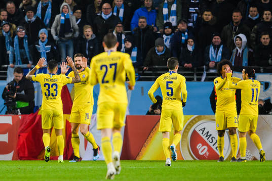 Olivier Giroud of Chelsea celebrates after 0-2