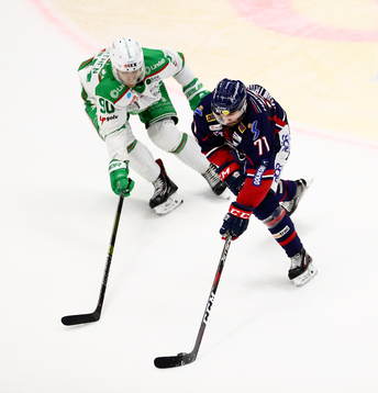 Rögles Ted Brithén och Linköpings Daniel Olsson-Trkulja