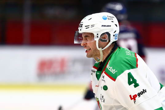 Rögles Kodie Curran jublar