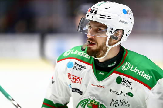 Rögles Mattias Sjögren jublar