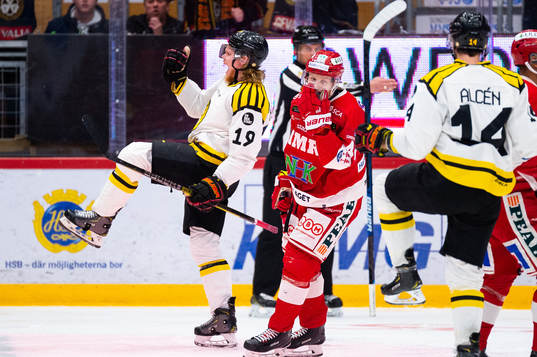 Brynäs Ludvig Nilsson jublar