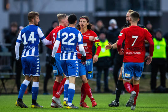 IFK Göteborgs Benjamin Nygren och Giorgi Kharaishvili i