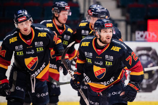 Djurgårdens Emil Bemström jublar