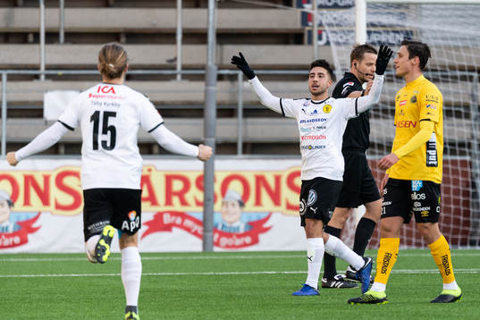 Frejs Moustafa Zeidan jublar efter 0-1