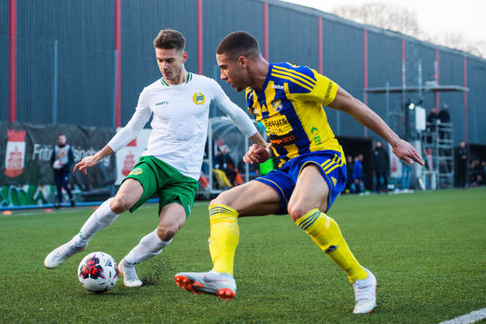 Hammarbys Alexander Kakaniclic och Eskilsminnes Alex