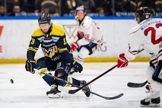 s Oscar Sundh täcker skott