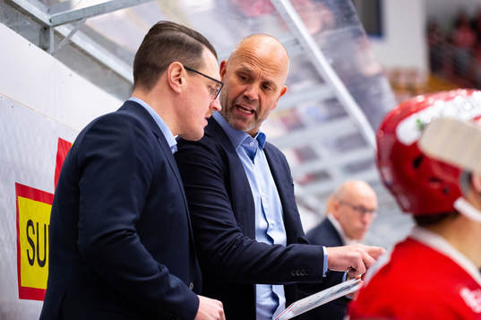 Timrås assisterande tränare assisterande tränare Johan