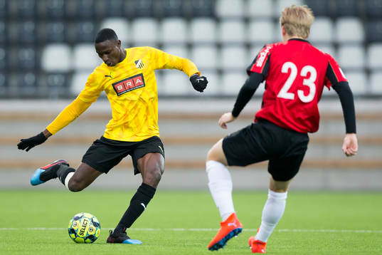 Häckens Elohor Ekpolo och Brommapojkarnas Billy Nordström