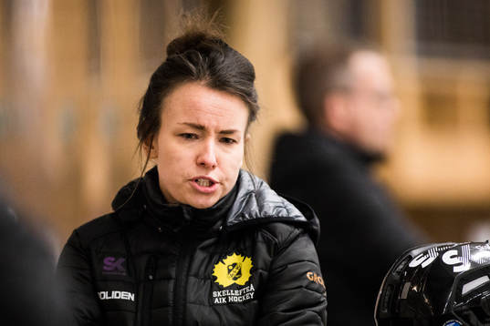 Skellefteås tränare Kajsa Östlund