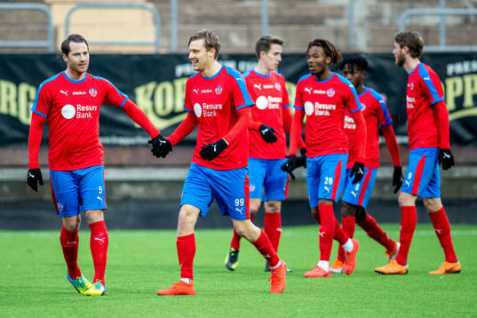 Helsingborgs Andri Bjarnason och Johan Persson jublar efter 2-1 målet