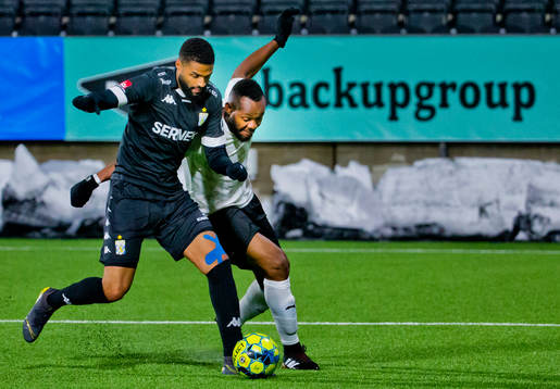 IFK Göteborgs Kristopher Da Graca och Örebros Michael