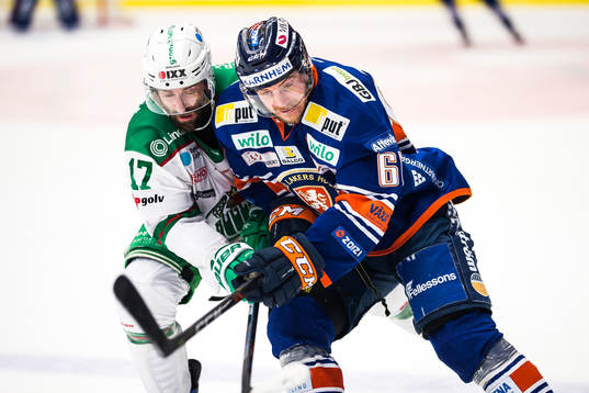 Rögles Taylor Matson och Växjös Erik Josefsson