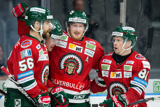 Frölundas Simon Hjalmarsson jublar