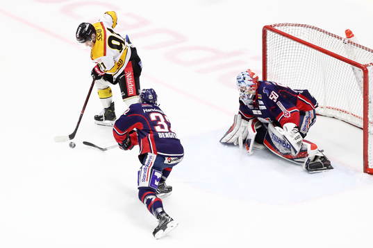 Luleås Austin Farley, Linköpings Lukas Bengtsson och