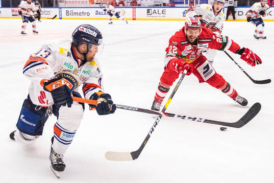 Växjös Nichlas Hardt och Moras Matt Bailey