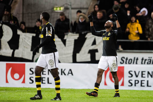 s Chinedu Ogbuke Obasi jublar