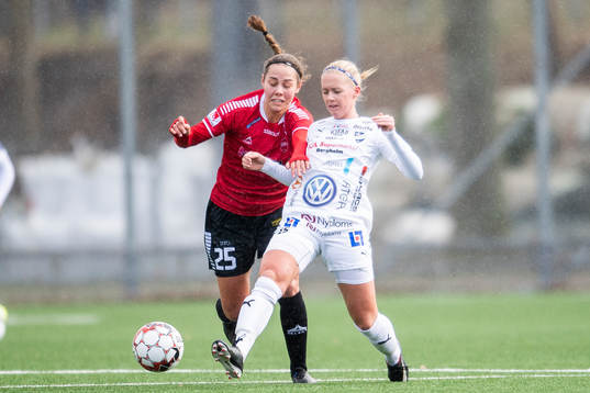Limhamn Bunkeflos Elisa Lang Nilsson och Kalmars Elsa Karlsson