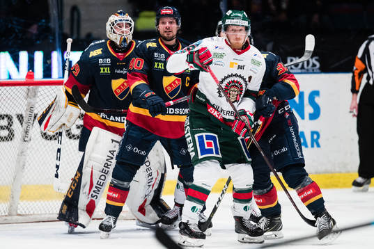 Djurgårdens målvakt Adam Reideborn, Jacob Josefson och