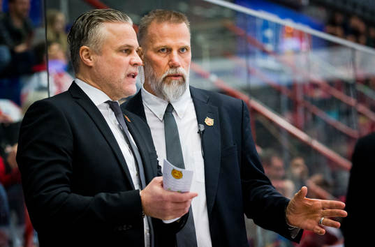 Moras tränare Mats Lusth