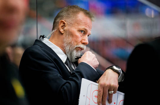 Moras tränare Mats Lusth