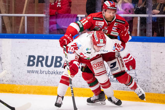 Moras Alexander Hilmerson och Timrås Sebastian Ohlsson