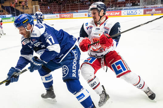 Leksands Jesper Ollas och Västerviks Jens Holmström