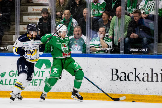 s Nils Andersson och Rögles Daniel Widing