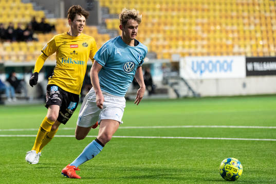 Malmö FF´s Noel Hansson och Elfsborgs Jesper Sandberg Hesselgren