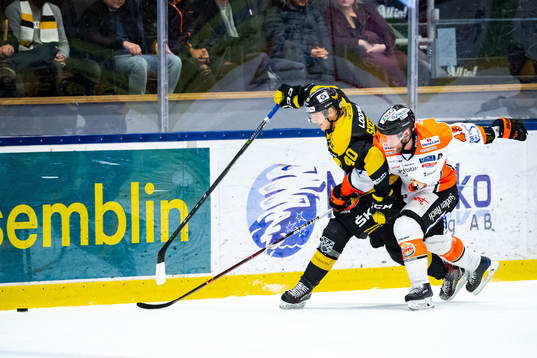 Västerås Isac Skedung och Karlskronas Niklas Johansson