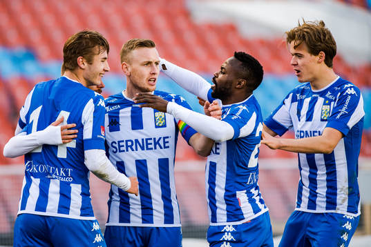 IFK Göteborgs Robin Söder jublar med lagkamrater