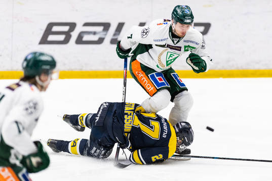 s David Gustafsson faller