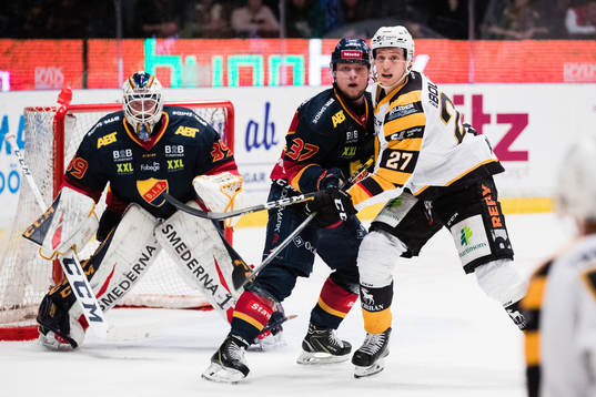 Djurgårdens målvakt Adam Reideborn och Jesper Pettersson