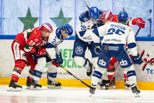 Moras Matt Bailey och Leksands Mattias Ritola och Mattias