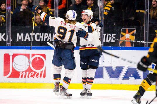 Djurgårdens Axel Jonsson Fjällby och Marcus Davidsson