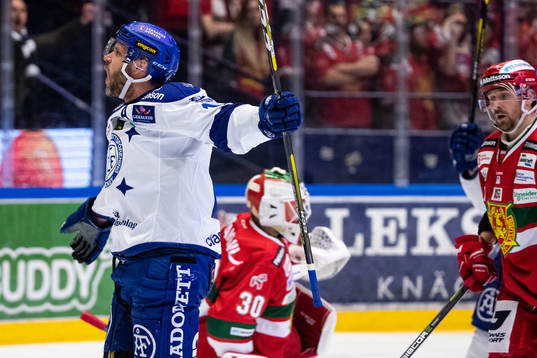 Leksands Jesper Ollas jublar
