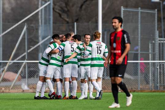 Västerås Stefan Batan jublar efter 0-1-målet